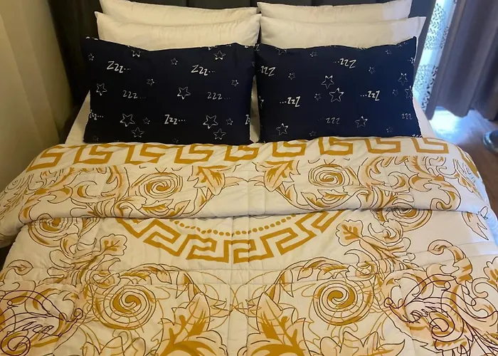 Apartamento 2bhk With Balcony Fully Furnished-70sqm Pasig