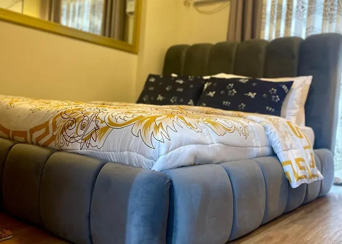 2bhk With Balcony Fully Furnished-70sqm Pasig * Manila