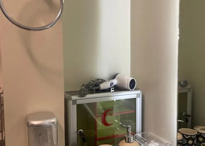 2bhk With Balcony Fully Furnished-70sqm Pasig