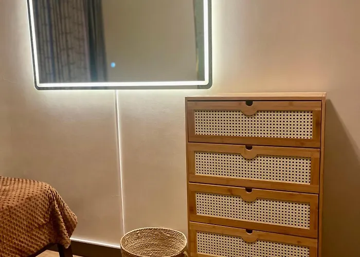 2bhk With Balcony Fully Furnished-70sqm Pasig Apartamento Manila